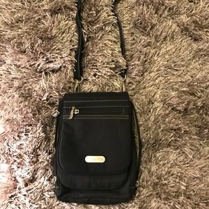 Black crossbody Baggallini